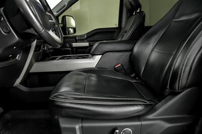 2019 Ford F-350 Super Duty Lariat   - Photo 20 - Joliet, IL 60435