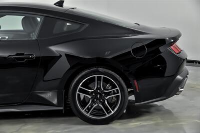 2024 Ford Mustang EcoBoost   - Photo 9 - Joliet, IL 60435