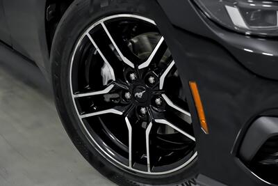 2024 Ford Mustang EcoBoost   - Photo 4 - Joliet, IL 60435