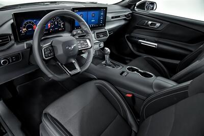2024 Ford Mustang EcoBoost   - Photo 19 - Joliet, IL 60435