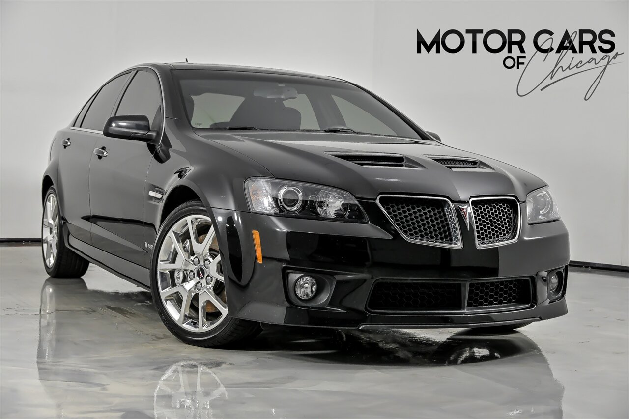 2009 Pontiac G8 GXP - Photo 1 - Joliet, IL 60435