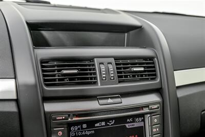 2009 Pontiac G8 GXP   - Photo 30 - Joliet, IL 60435