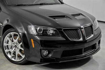 2009 Pontiac G8 GXP   - Photo 3 - Joliet, IL 60435