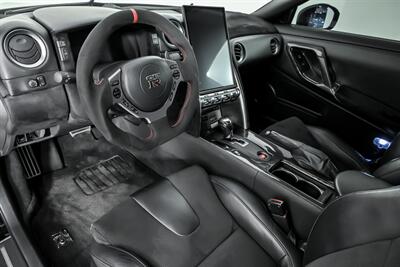 2011 Nissan GT-R Premium - Photo 20 - Joliet, IL 60435