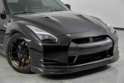 2011 Nissan GT-R Premium - Photo 3 - Joliet, IL 60435