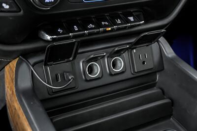 2018 Chevrolet Silverado 2500 High Country   - Photo 37 - Joliet, IL 60435