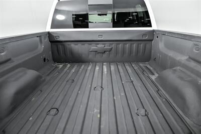 2018 Chevrolet Silverado 2500 High Country   - Photo 16 - Joliet, IL 60435