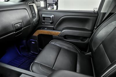 2018 Chevrolet Silverado 2500 High Country   - Photo 38 - Joliet, IL 60435