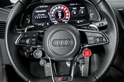 2017 Audi R8 5.2 quattro V10 Plus   - Photo 29 - Joliet, IL 60435