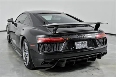 2017 Audi R8 5.2 quattro V10 Plus   - Photo 10 - Joliet, IL 60435