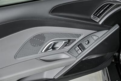 2017 Audi R8 5.2 quattro V10 Plus   - Photo 20 - Joliet, IL 60435