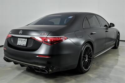 2024 Mercedes-Benz AMG S 63 E Performance-HUGE MSRP! - Photo 8 - Joliet, IL 60435