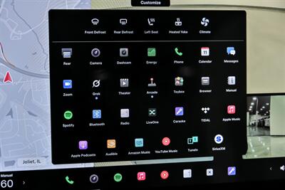 2026 Tesla Model S Plaid   - Photo 29 - Joliet, IL 60435