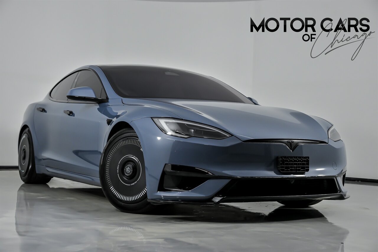 2026 Tesla Model S Plaid   - Photo 1 - Joliet, IL 60435
