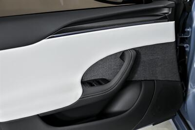 2026 Tesla Model S Plaid   - Photo 17 - Joliet, IL 60435