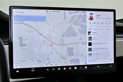 2026 Tesla Model S Plaid   - Photo 27 - Joliet, IL 60435