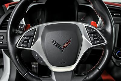 2017 Chevrolet Corvette Stingray 3LT   - Photo 30 - Joliet, IL 60435