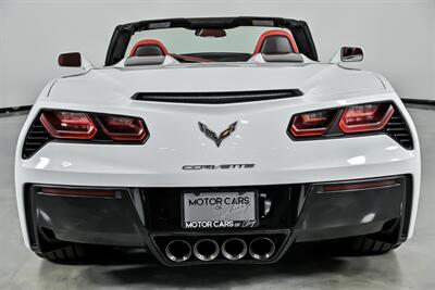 2017 Chevrolet Corvette Stingray 3LT   - Photo 10 - Joliet, IL 60435