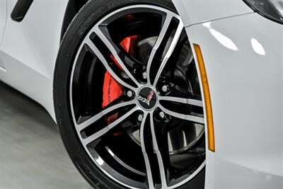 2017 Chevrolet Corvette Stingray 3LT   - Photo 3 - Joliet, IL 60435