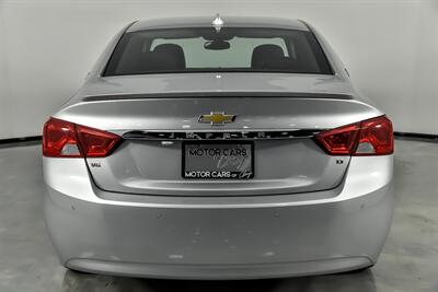 2020 Chevrolet Impala LT   - Photo 11 - Joliet, IL 60435