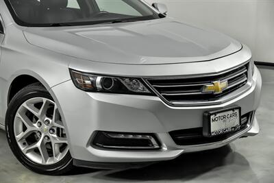 2020 Chevrolet Impala LT   - Photo 3 - Joliet, IL 60435