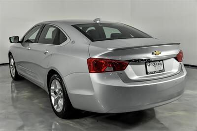 2020 Chevrolet Impala LT   - Photo 10 - Joliet, IL 60435