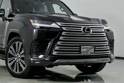 2025 Lexus LX 700h Luxury   - Photo 3 - Joliet, IL 60435
