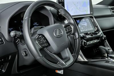 2025 Lexus LX 700h Luxury   - Photo 27 - Joliet, IL 60435