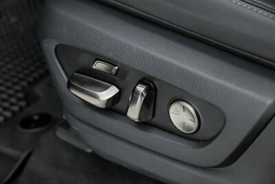 2025 Lexus LX 700h Luxury   - Photo 28 - Joliet, IL 60435