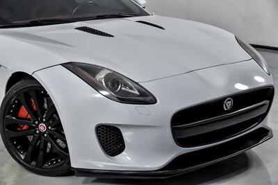 2017 Jaguar F-TYPE S   - Photo 3 - Joliet, IL 60435