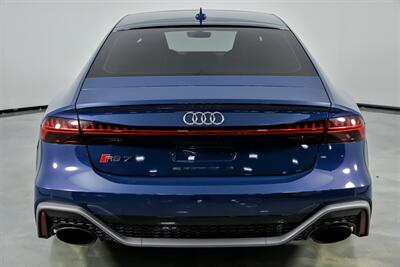 2024 Audi RS 7 4.0T quattro performance   - Photo 11 - Joliet, IL 60435