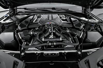 2022 BMW M8 Competition-BIG MSRP-RED CARBON BUCKETS   - Photo 17 - Joliet, IL 60435