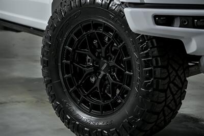 2024 Ford F-150 Raptor-$30K MODS-FULL PAINT MATCH-WHEELS & LIFT   - Photo 4 - Joliet, IL 60435