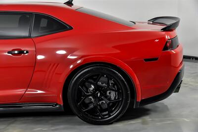2015 Chevrolet Camaro Z28   - Photo 9 - Joliet, IL 60435