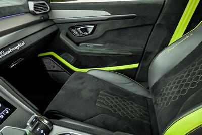 2023 Lamborghini Urus Performante   - Photo 42 - Joliet, IL 60435
