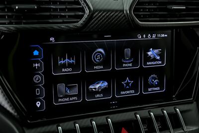 2023 Lamborghini Urus Performante   - Photo 38 - Joliet, IL 60435