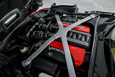 2013 Dodge SRT Viper GTS   - Photo 20 - Joliet, IL 60435