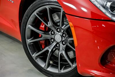 2013 Dodge SRT Viper GTS   - Photo 4 - Joliet, IL 60435
