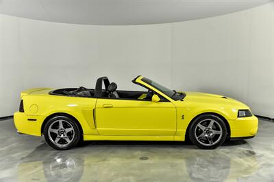 2003 Ford Mustang SVT Cobra   - Photo 17 - Joliet, IL 60435