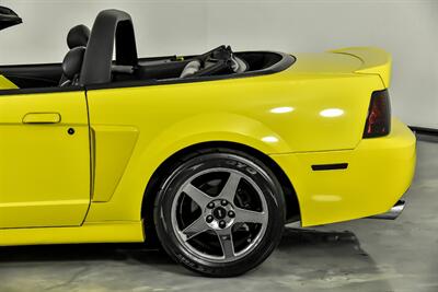 2003 Ford Mustang SVT Cobra   - Photo 12 - Joliet, IL 60435