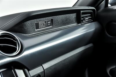 2022 Ford Mustang Mach 1   - Photo 36 - Joliet, IL 60435