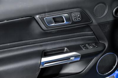 2022 Ford Mustang Mach 1   - Photo 18 - Joliet, IL 60435