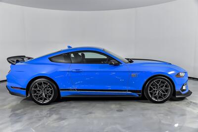 2022 Ford Mustang Mach 1   - Photo 14 - Joliet, IL 60435