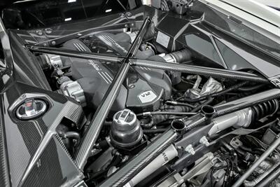 2017 Lamborghini Aventador LP 740-4 S   - Photo 20 - Joliet, IL 60435