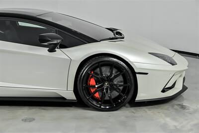 2017 Lamborghini Aventador LP 740-4 S   - Photo 15 - Joliet, IL 60435