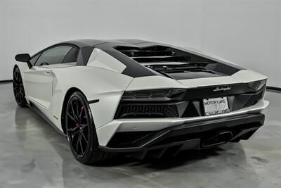 2017 Lamborghini Aventador LP 740-4 S   - Photo 10 - Joliet, IL 60435