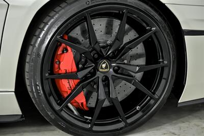 2017 Lamborghini Aventador LP 740-4 S   - Photo 17 - Joliet, IL 60435