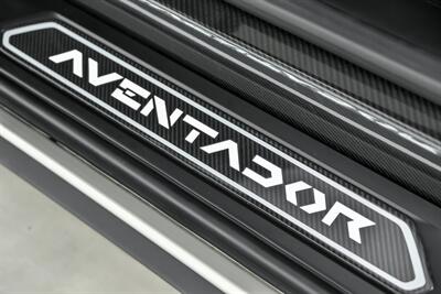 2017 Lamborghini Aventador LP 740-4 S   - Photo 28 - Joliet, IL 60435