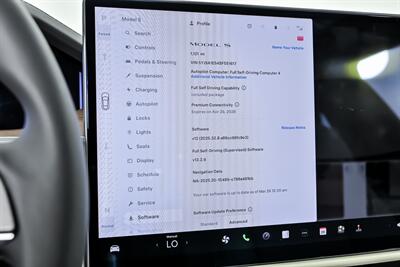 2025 Tesla Model S LONG RANGE   - Photo 38 - Joliet, IL 60435