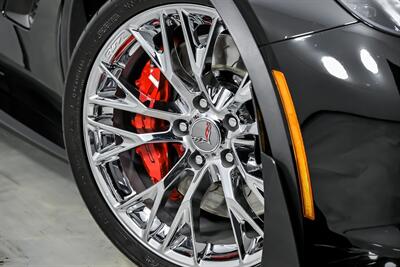 2019 Chevrolet Corvette Z06 2LZ   - Photo 4 - Joliet, IL 60435